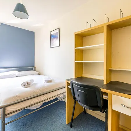 Newly Renovated Hampton 2 By Prescott Bristol