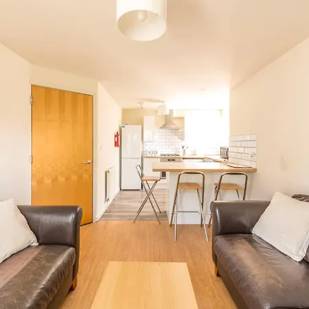 Newly Renovated Hampton 2 By Prescott * Bristol
